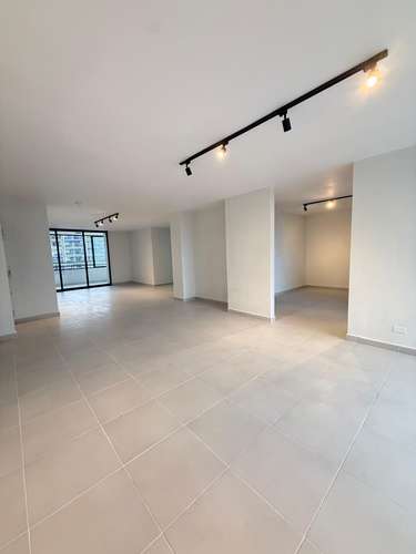 EL CANGREJO, Apto. Venta !! Calle Augusto Samuel Boyd, 200 mt