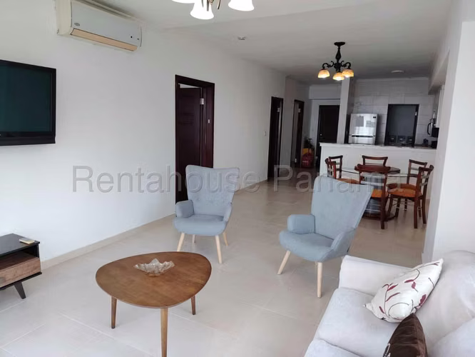 Se Vende Apartamento en Avenida Balboa LA26-9105