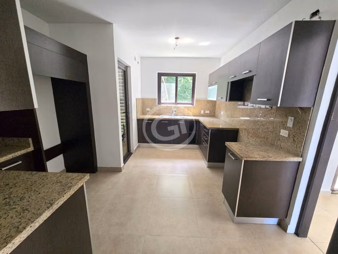 Venta Apartamento Embassy Village Albrook