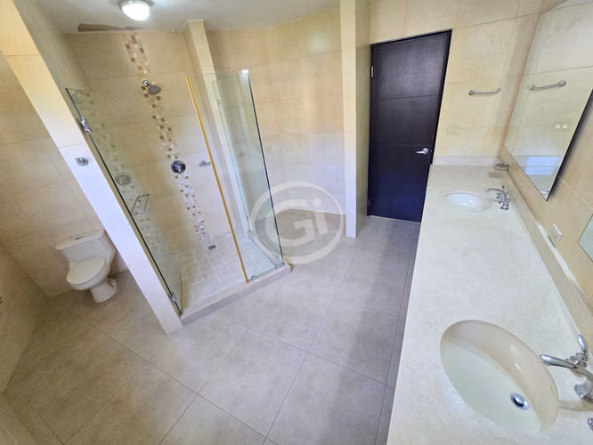 Venta Apartamento Embassy Village Albrook