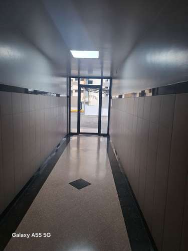 Oficina de 44 mts / Cerca del Dorado Plaza Aventura