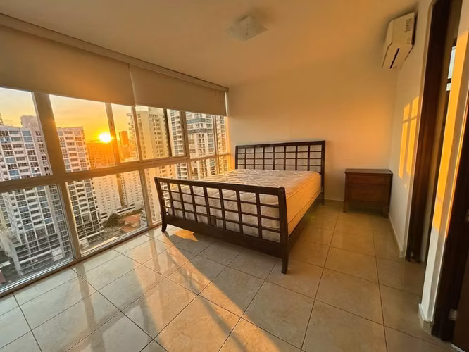 ALQUILER DE APARTAMENTO AMOBLADO EN SAN FRANCISCO