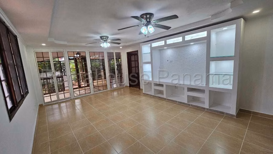 VENTA DE CASA SAN FRANCISCO GM