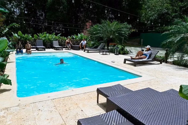 Wellness Retreat Ecolodge en Operación a Increíble Precio | 4,500 m² | Cerro Azul | Activo con Rentabilidad Comprobada