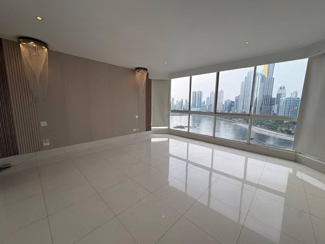 Se vende Apto en Punta Paitilla