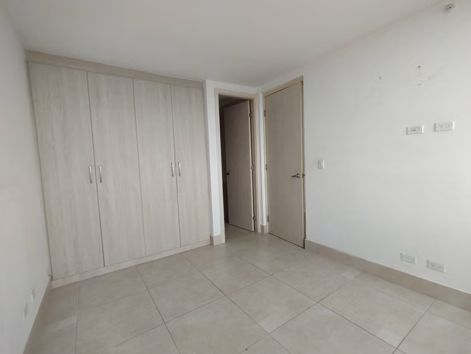 Apartamento Reposeído en Venta en Betania | PH Sky Point Towers | Se Aceptan Ofertas