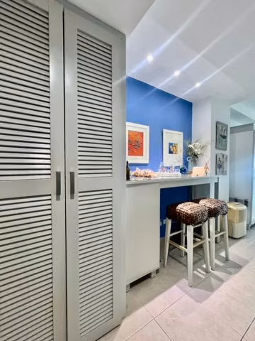 Tu Próxima Inversión en la Playa: Apartamento Amoblado/Listo para Generar Ingresos en Coronado - Imagen 8