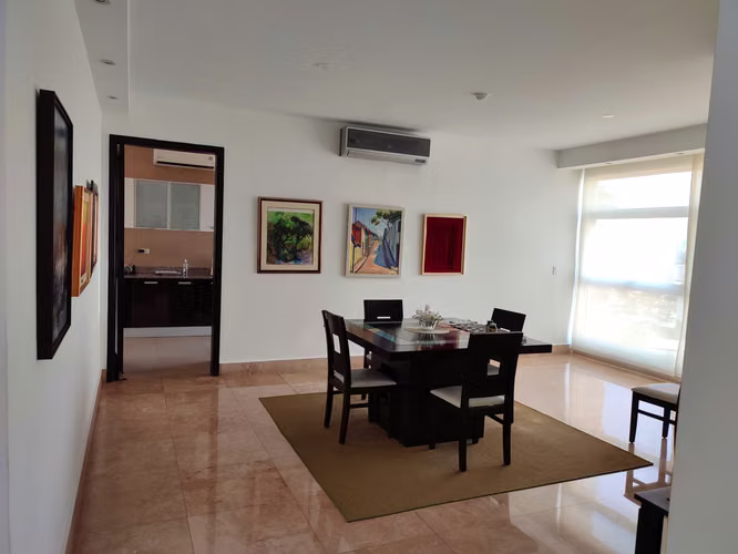 Elegante apartamento en Q Tower, Punta Pacífica. * PRECIO AJUSTADO *