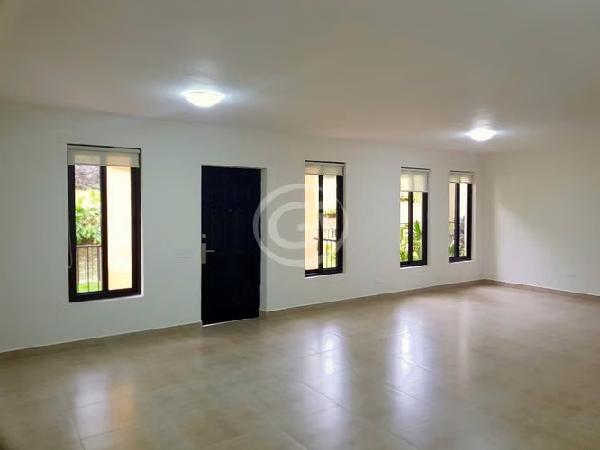 Venta Casa Embassy Club con Inquilino Clayton - Imagen 3