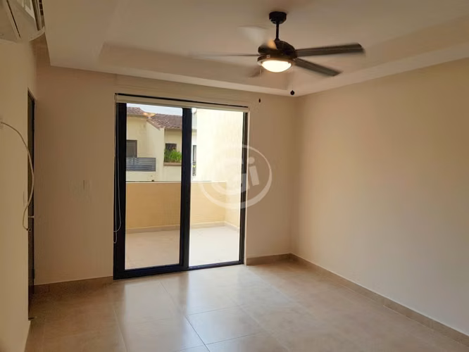 Venta Casa Embassy Club con Inquilino Clayton - Imagen 14