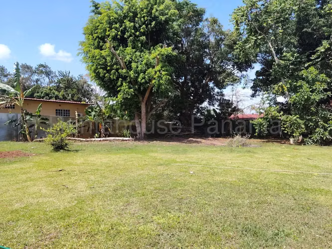 ALQUILER CASA COMERCIAL O RESIDENCIAL 26ML9043