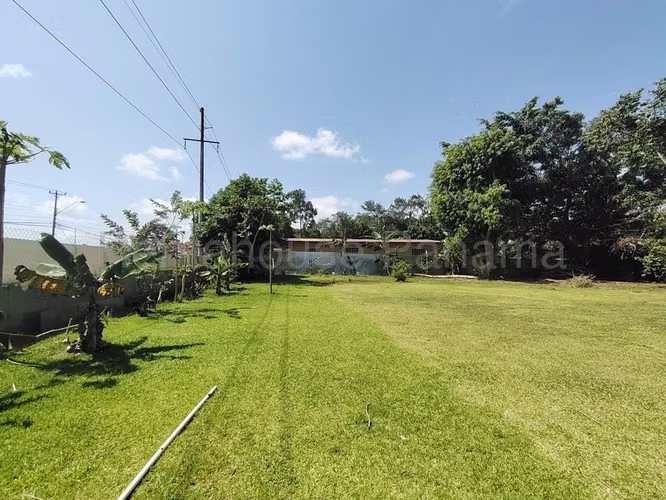 ALQUILER CASA COMERCIAL O RESIDENCIAL 26ML9043