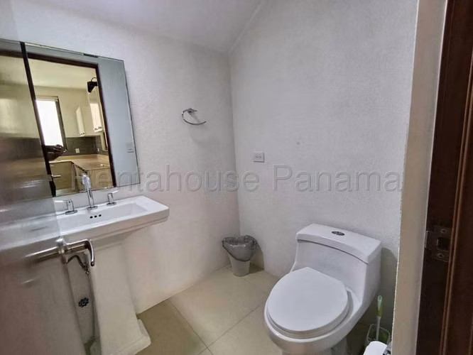 Casa en Alquiler en Panamá Pacifico. RIVER VALLEY. 27LDC152