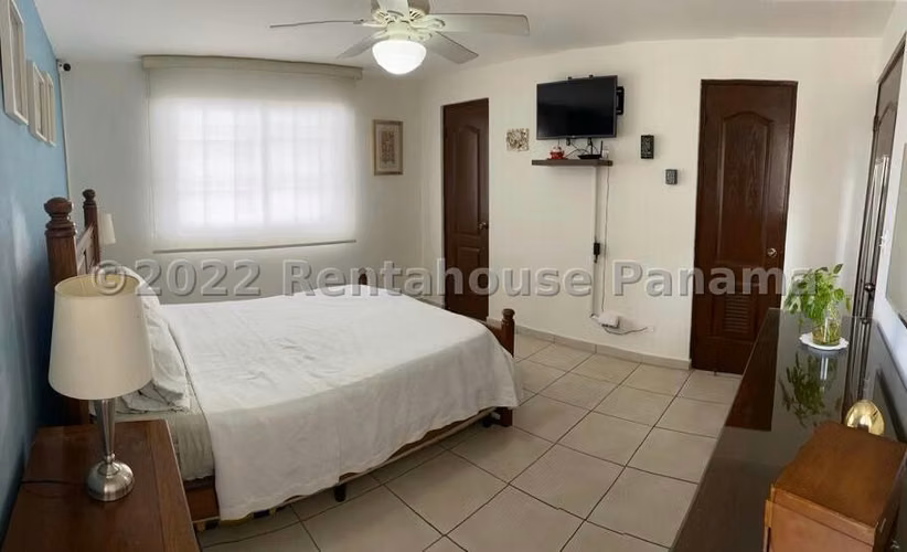 Apartamento en Venta en San Francisco. PH TORRES MAR DEL SUR. 23LDC810