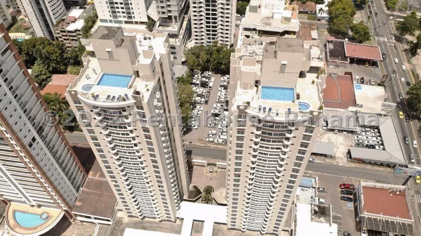 Apartamento en Venta en San Francisco. PH TORRES MAR DEL SUR. 23LDC810