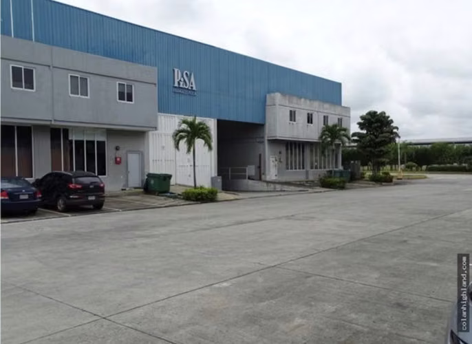 Se Venden 2608 m2 de Galera en Parque Industrial Las Americas - Imagen 2