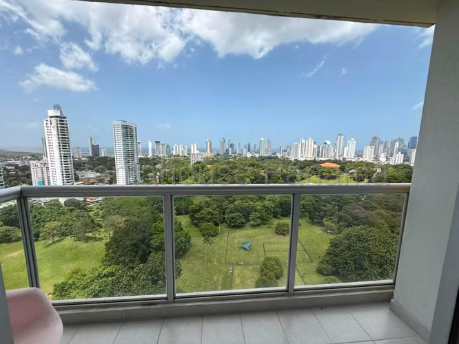 Apartamento en Alquiler en San Francisco. PH RESIDENCIAS DEL SOL. 27LDC118