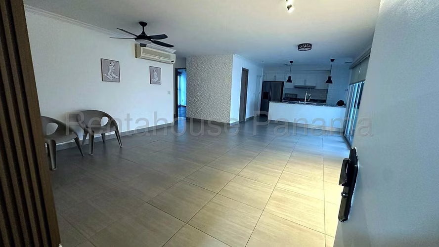Apartamento en Venta en San Francisco. PH MOON TOWER. 27LDC116