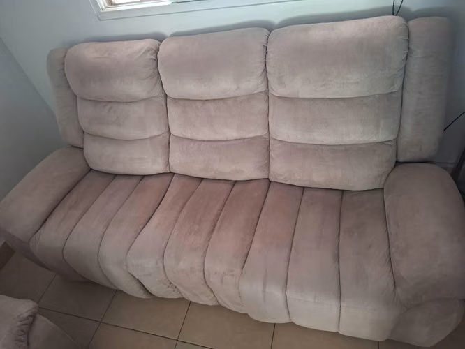 Se vende juego de sillones reclinables