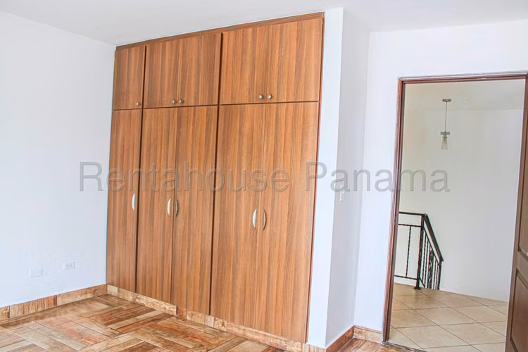 Venta de Apartamento en El Cangrejo 27*70Mfk