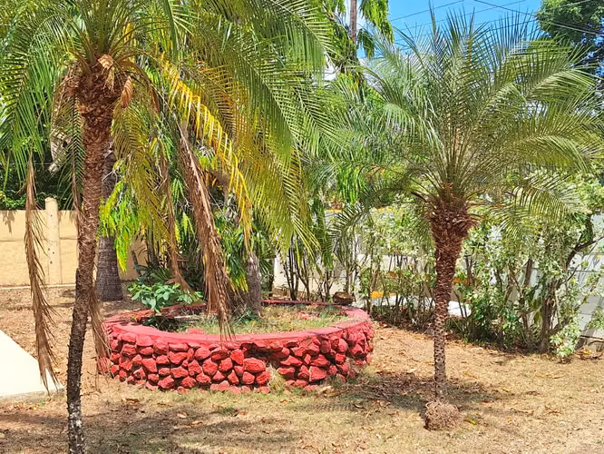 Casa de Playa con Piscina en Vía Principal de Nueva Gorgona