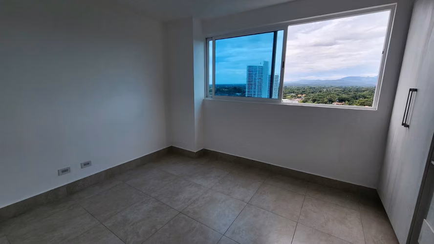 Se vende apartamento en Gorgona frente al Mar PH Ocean Waves