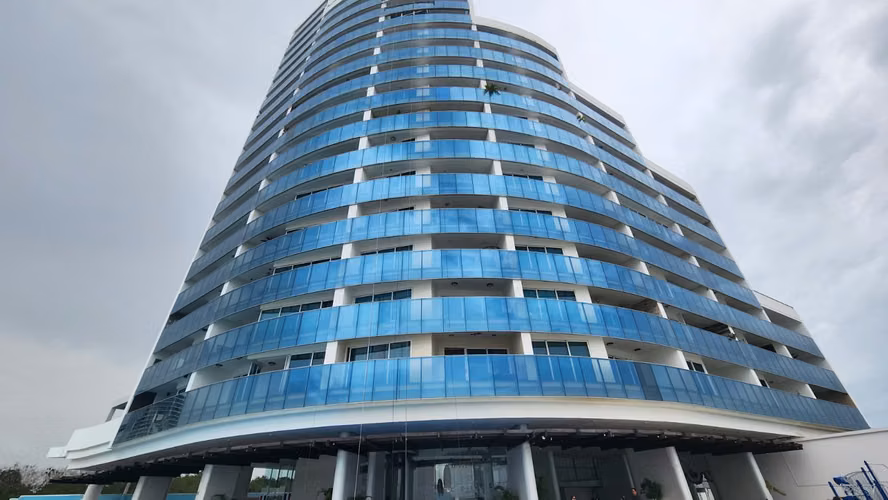 Se vende apartamento en Gorgona frente al Mar PH Ocean Waves