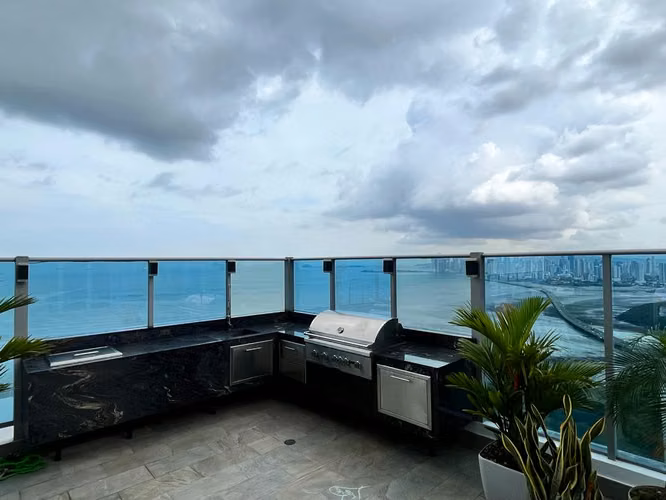 Espectacular penthouse PH Regalia