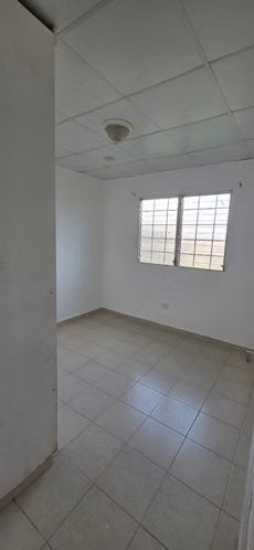 SE ALQUILA CASA EN RESIDENCIAL LAGO EMPERADOR