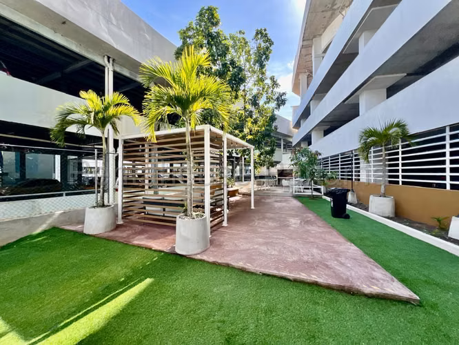 Se Alquila Apartamento en Edison Park MDV27-128