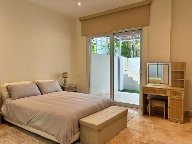 En Buenaventura- Elegante Casa frente al Lago y Campos de Golf