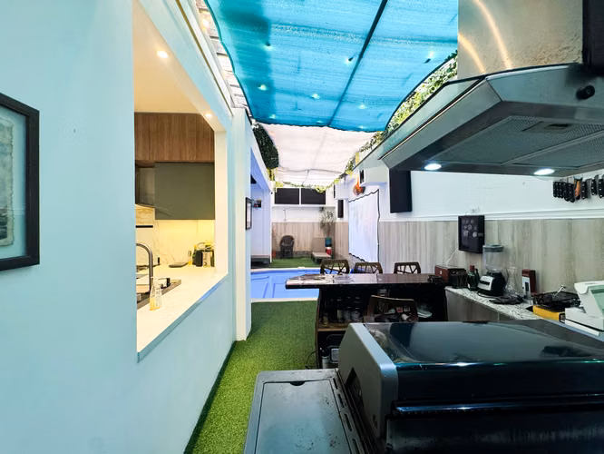 Exclusiva casa de 3 pisos en Punta Paitilla – Lujo, confort y tecnología - Imagen 4
