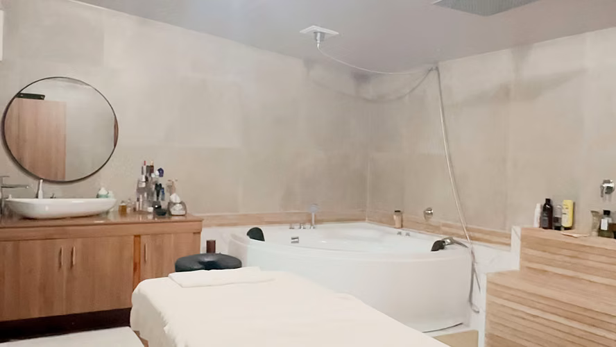 Exclusiva casa de 3 pisos en Punta Paitilla – Lujo, confort y tecnología - Imagen 19