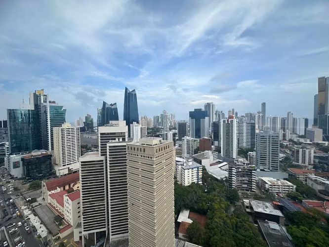 Alquiler de Apartamento Amoblado a Estrenar en Obarrio - Imagen 14