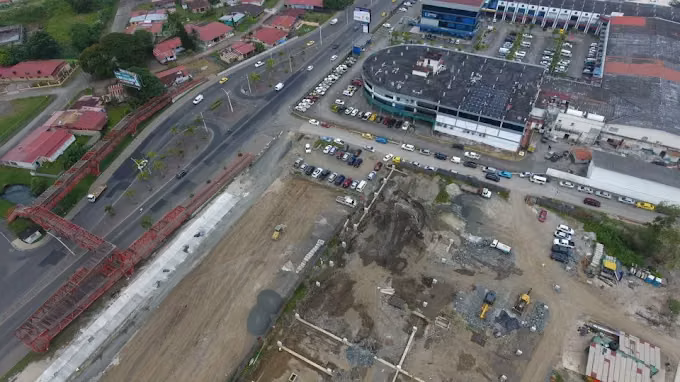 (AS) Local en Alquiler en Próxima Terminal de Colón | Alta Exposición Comercial