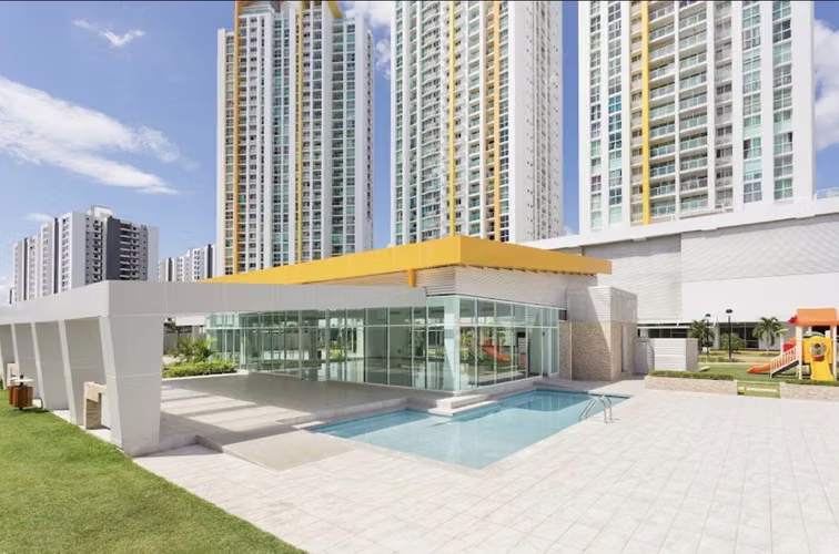 Alquiler de Apartamento en Condado del Rey Edificio King’s park Amoblado
