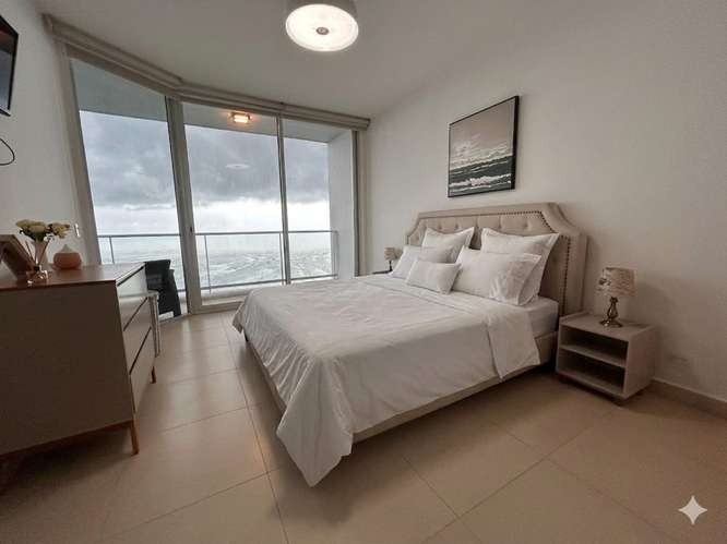 Alquilo apartamento amoblado 1 recámara en Avenida Balboa