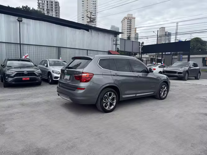 BMW X3 2017