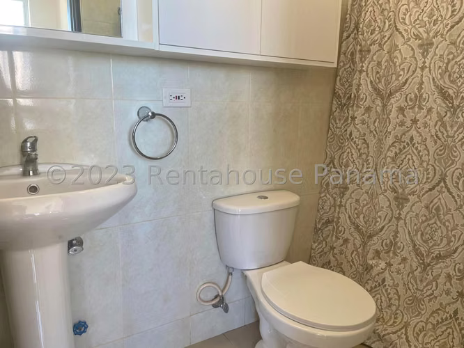 Venta de apartamento en Carrasquilla AK
