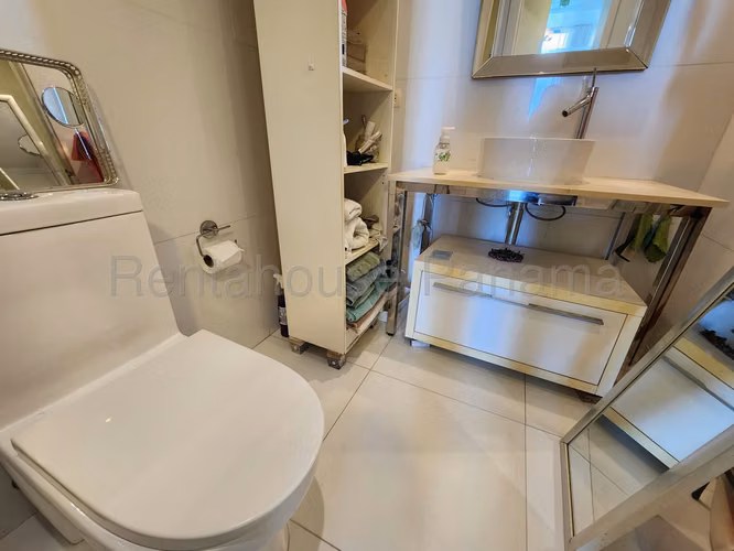 Venta de apartamento en Avenida Balboa AK