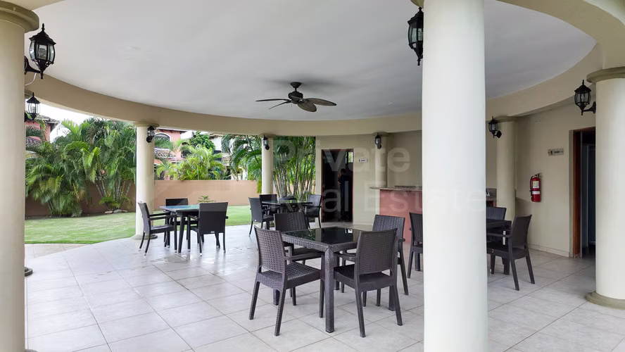 Venta o Alquiler de Vasa en Costa Sur Ph El Doral - Imagen 5