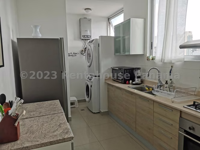 Venta de Apartamento Amoblado en San Francisco Ph Firenze Tower EC