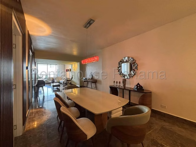 Venta de Apartamento en Avenida Balboa Ph Yoo and Arts 167.42 Mts PD