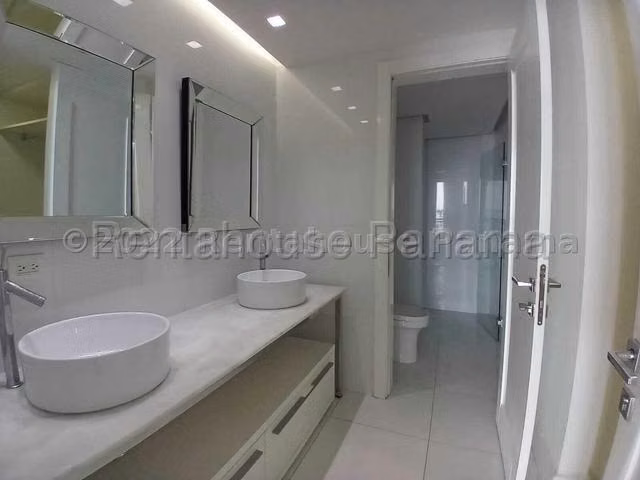 Venta de Apartamento en Avenida Balboa Ph Yoo and Arts Solo Cliente Directo LFC