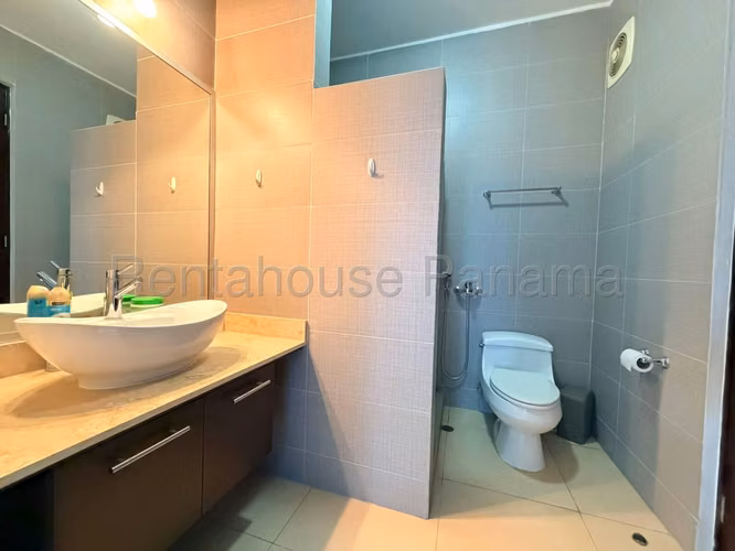 Alquiler de Apartamento en Bellavista Ph Sky Residences Solo Cliente Directo MC