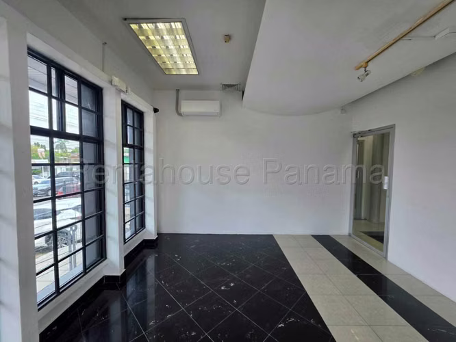 Edificio / local comercial en alquiler en El Dorado DPV