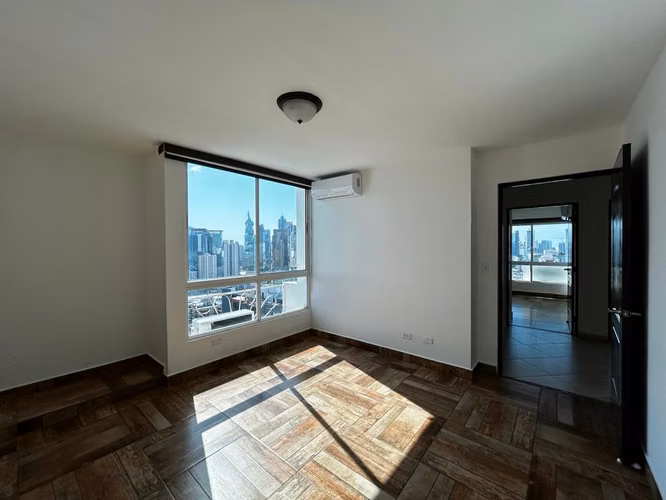 Se Alquila Penthouse Dúplex – PH Onyx, El Cangrejo