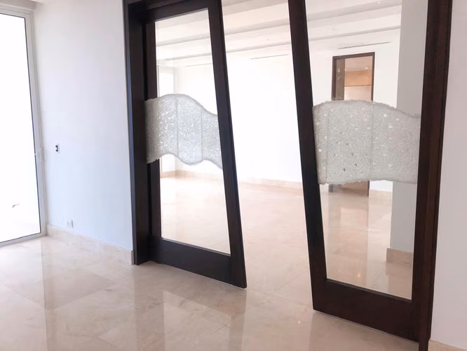 LUJOSO APARTAMENTO de 629 M² en COSTA DEL ESTE - FRENTE AL MAR