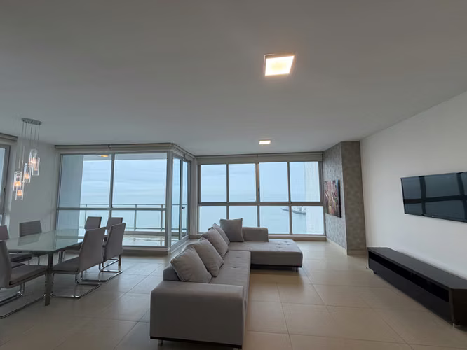 PH OCEANAIRE AMOBLADO VISTA AL MAR - Imagen 11
