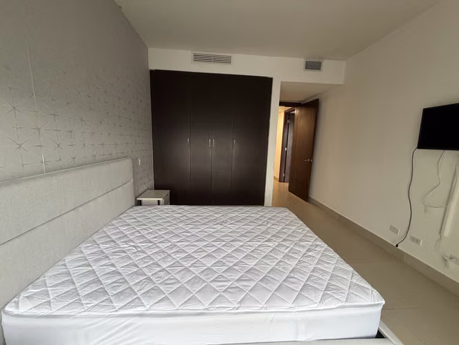 PH OCEANAIRE AMOBLADO VISTA AL MAR - Imagen 6